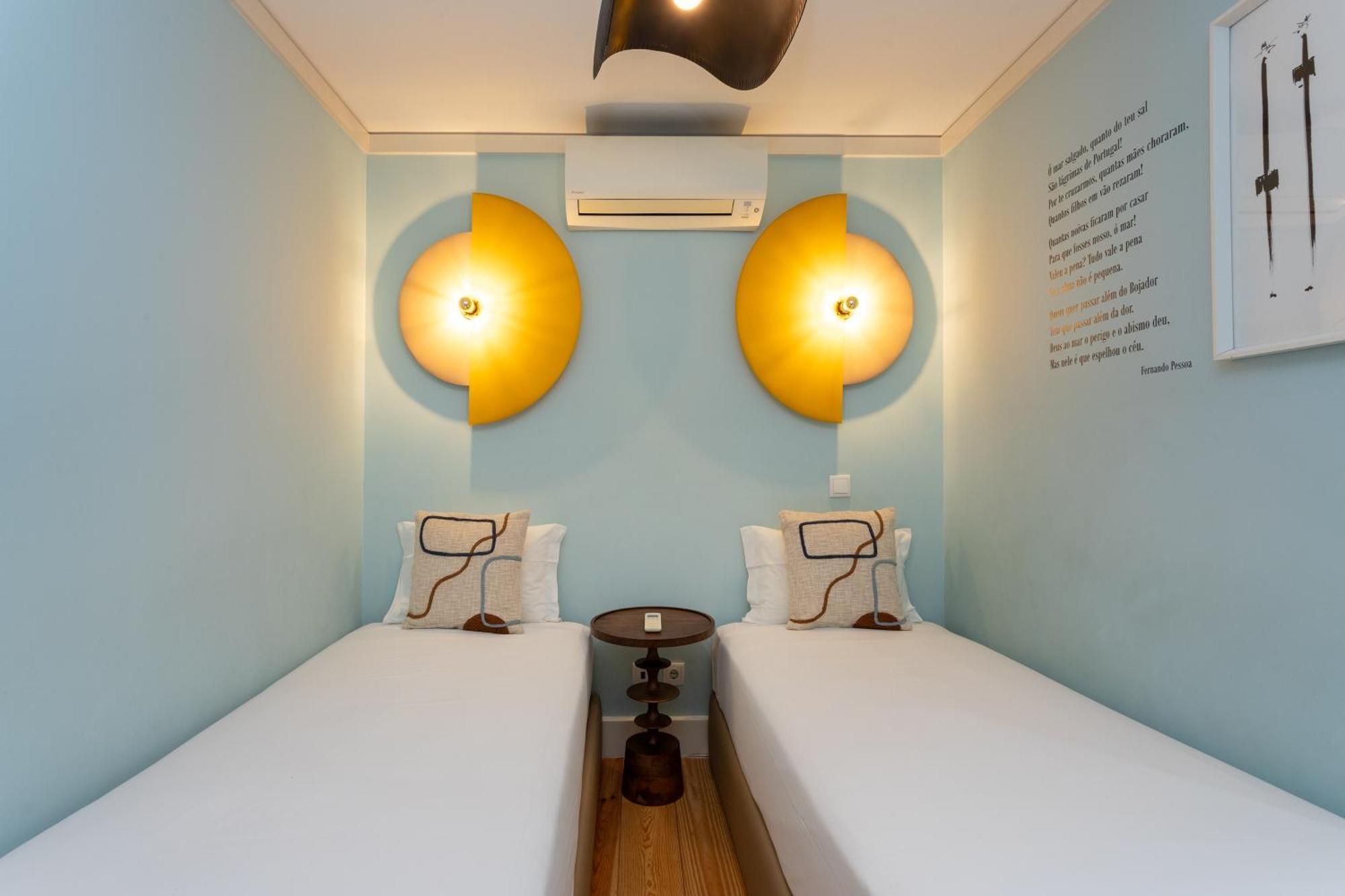 Appartamento Casas Da Baixa - Jules & Madeleine Lisbona Esterno foto