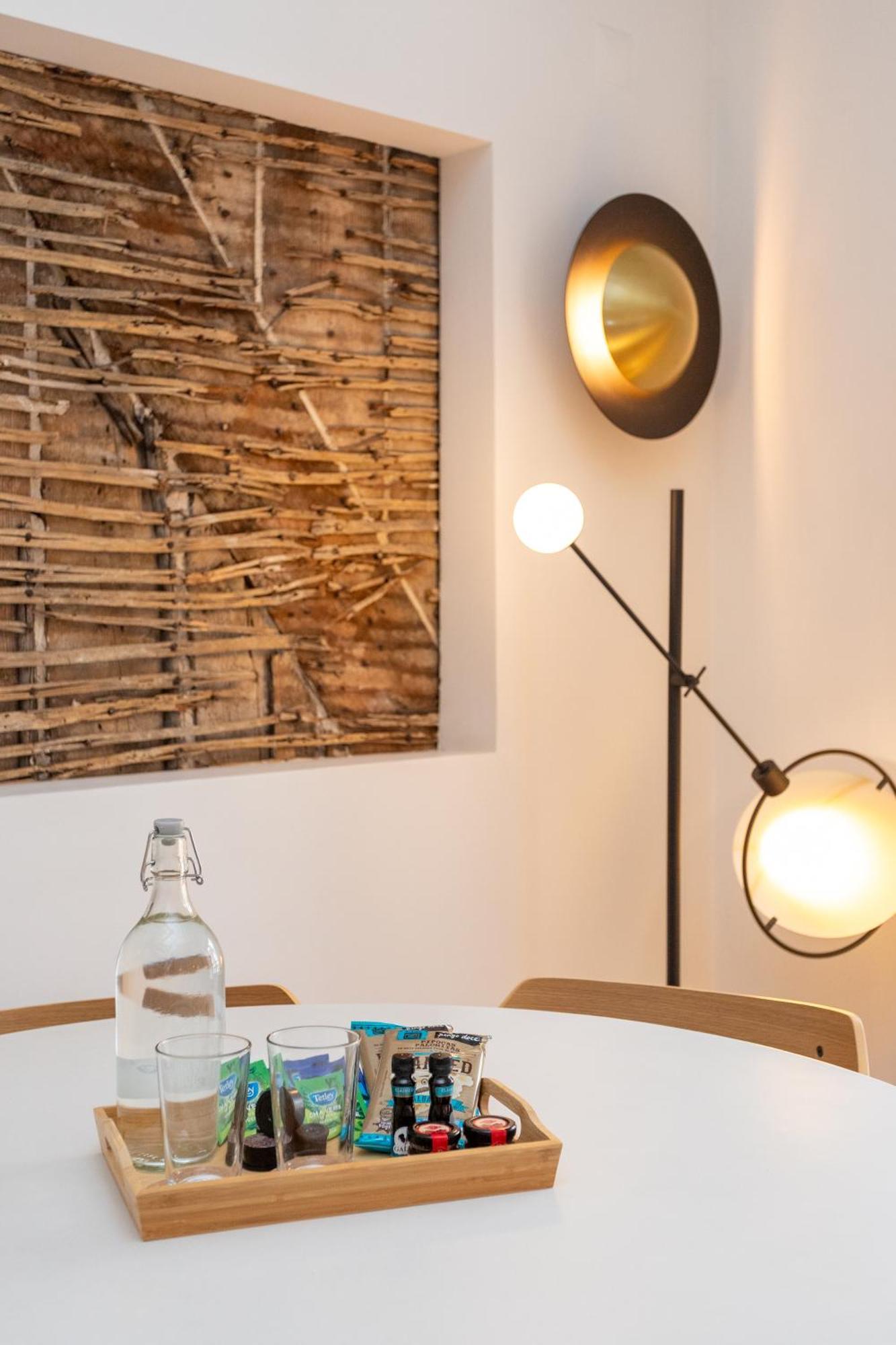 Appartamento Casas Da Baixa - Jules & Madeleine Lisbona Esterno foto