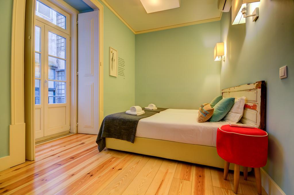 Appartamento Casas Da Baixa - Jules & Madeleine Lisbona Esterno foto