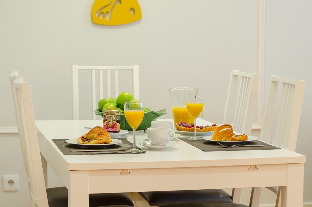 Appartamento Casas Da Baixa - Jules & Madeleine Lisbona Esterno foto