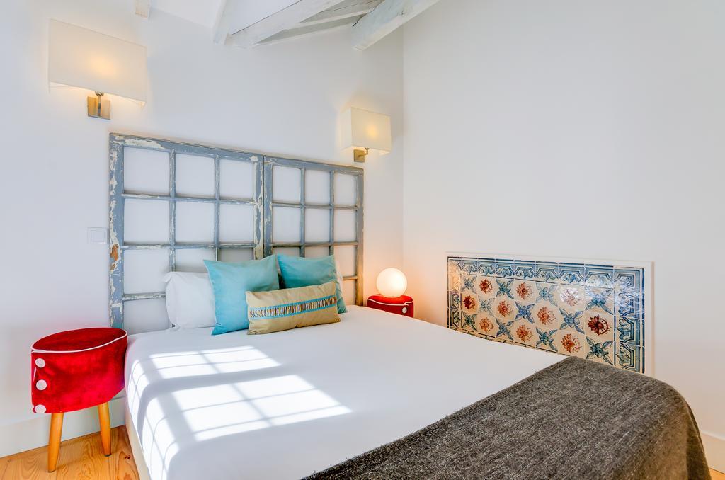 Appartamento Casas Da Baixa - Jules & Madeleine Lisbona Esterno foto