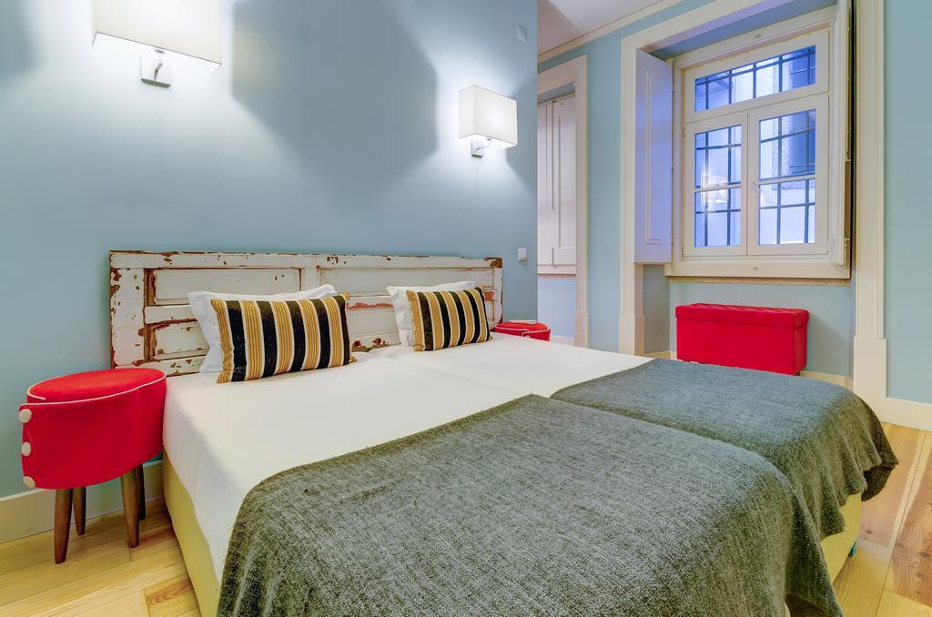 Appartamento Casas Da Baixa - Jules & Madeleine Lisbona Esterno foto